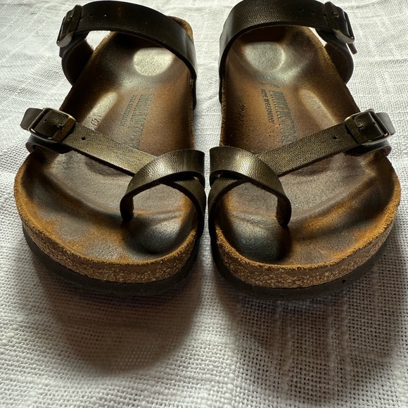 GUC Birkenstock Mayari Sandals. 39N / 8.5 - Picture 4 of 12